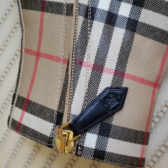 BURBERRY ARMDALE CHECK PLAID ANKLE BOOTS - Picture 10 of 14